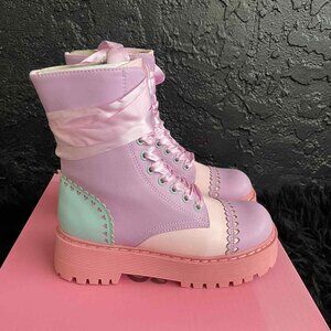 Sugar Thrillz Boots BNIB Pastel size 6